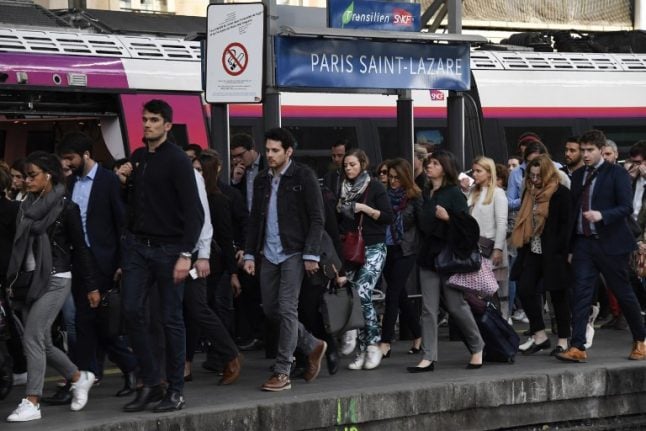 Train passengers in France face yet more travel misery while rail strikes lose steam
