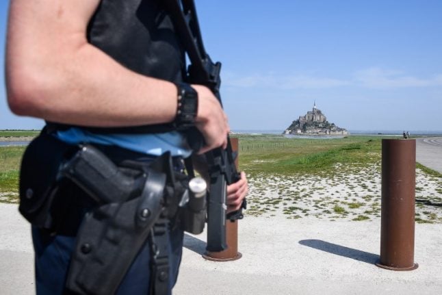 French police arrest suspect over Mont Saint-Michel scare