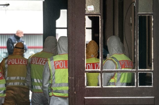 Rats and rubbish: police clear out house of horrors in Berlin