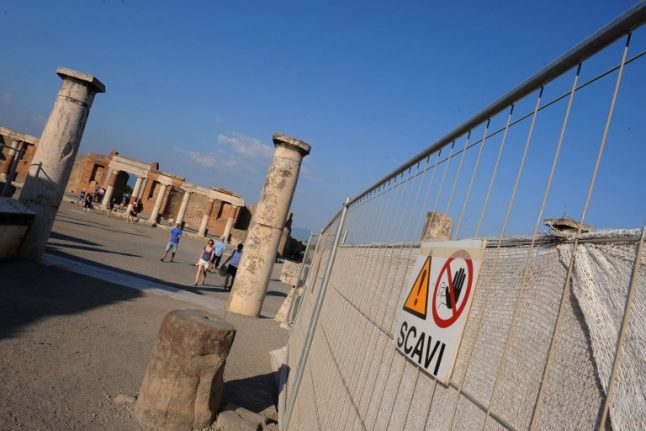 Tourist fined for stealing ancient artefacts from Pompeii