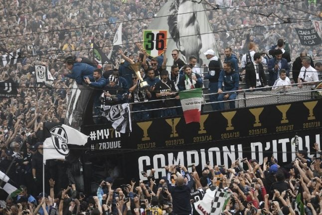 Six injured, two seriously, in Juventus title parade