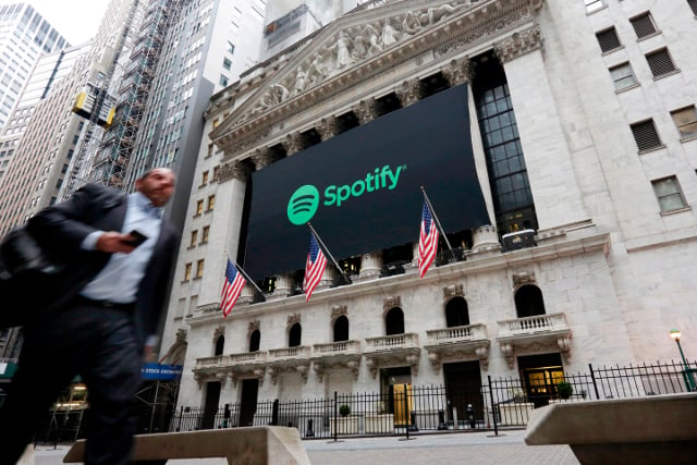 Spotify's earnings debut sends shares tumbling