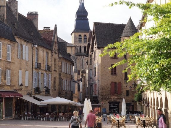 'Name your streets or no high-speed internet': Medieval French town told