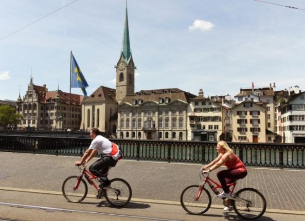 Zurich wants to let bike riders run (some) red lights