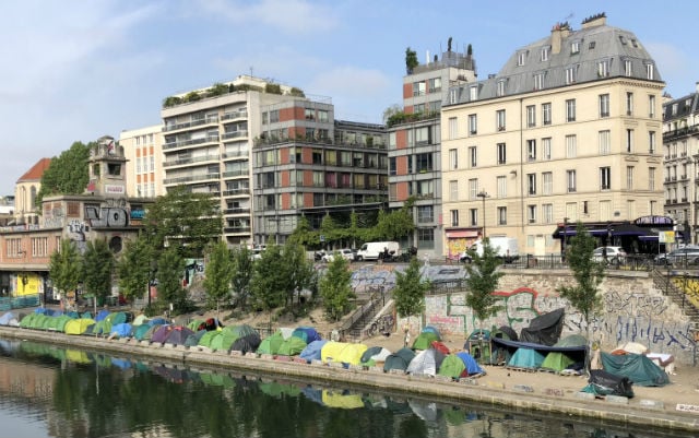 Thousands of migrants to be 'quickly' cleared out of Paris canal camps
