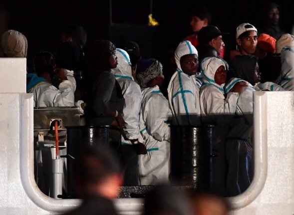 At least 60 migrants drowned in Med boat wreck, survivors tell Italian NGO