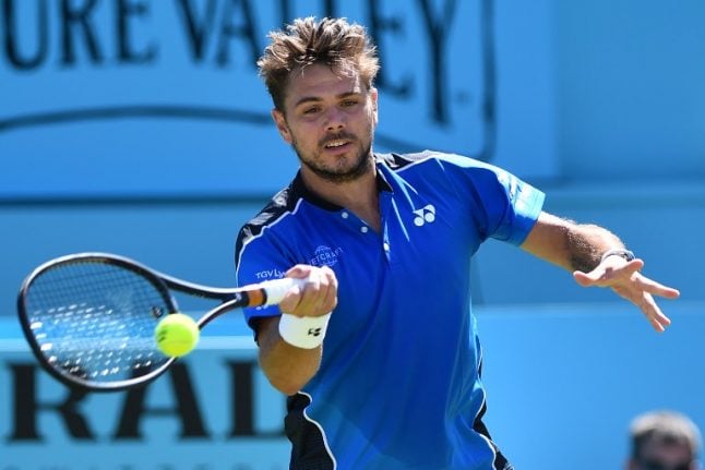 Stan Wawrinka ends wretched run with solid start at Queen's