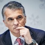 ‘Sky-high’ executive salaries slammed by Swiss unions