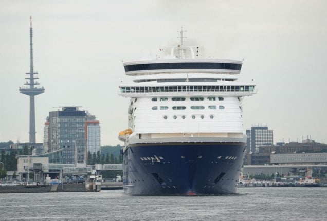 German boy racks up over €12,000 in roaming charges on cruise ship