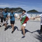Basques form human chain for Basque independence vote