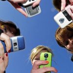 France gives green light to mobile phone ban in schools