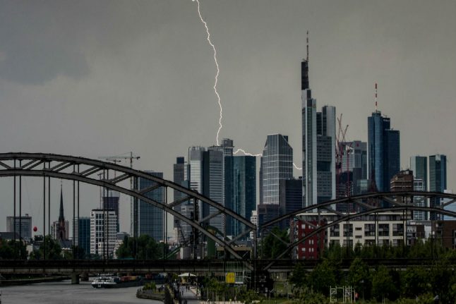 Thunderstorms in Frankfurt cause flight cancellations, train delays