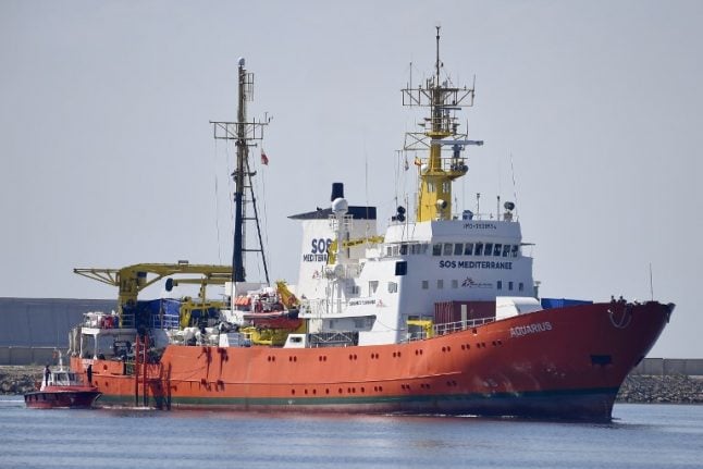 Majority of French 'reject safe harbour for Aquarius migrants'