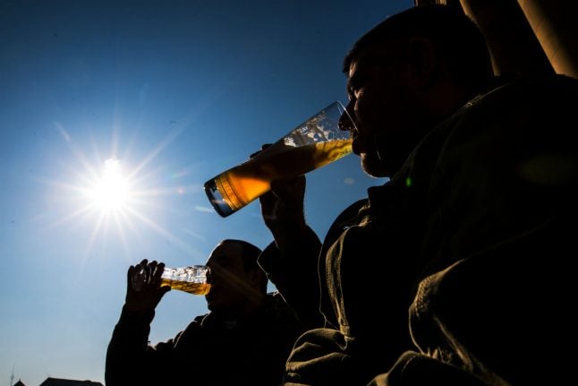 Beer sales soar in scorching World Cup summer