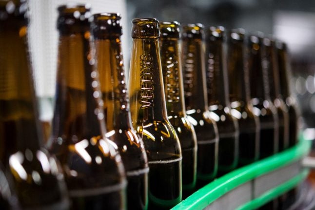 As Germany swelters, breweries run out of beer bottles