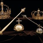 Thieves steal 1600s Swedish royal crowns from cathedral