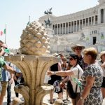 Rome police seek tourists who skinny-dipped outside national monument