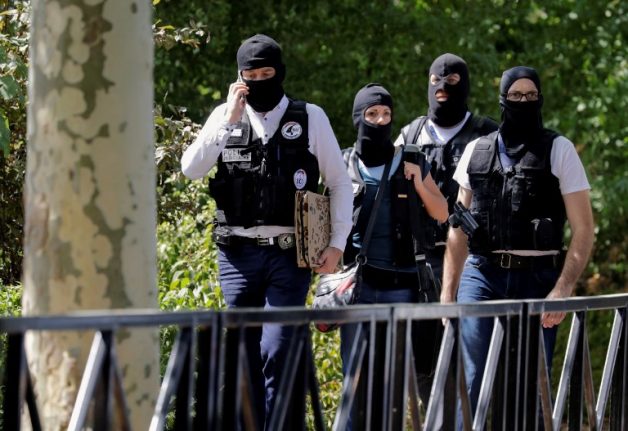 Knifeman 'kills mother and sister' in attack near Paris