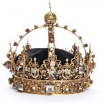 International hunt on for stolen Swedish royal crowns