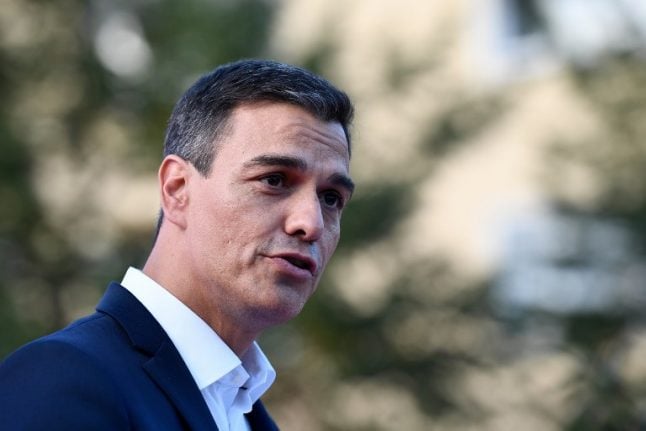 Problems pile up for new Spanish PM