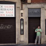 Italian government seeks to keep shops closed on Sundays