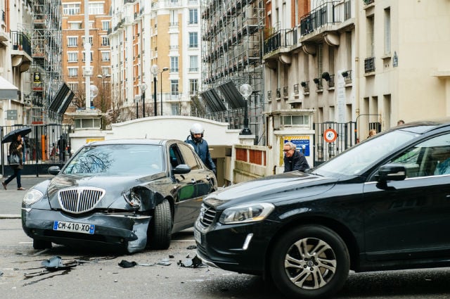 What you should do if you have a car accident in France
