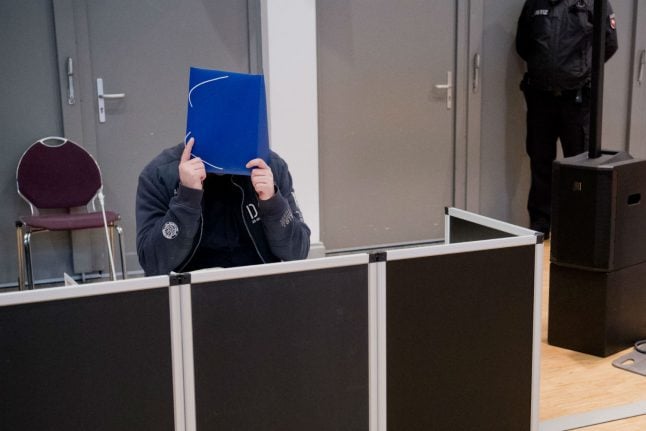 Update: German ex-nurse admits at trial to killing 100 patients