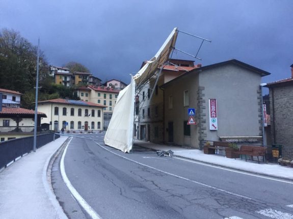Red alert: warnings issued as violent storms sweep across Italy