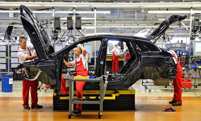 German car industry warns CO2 targets put jobs at risk