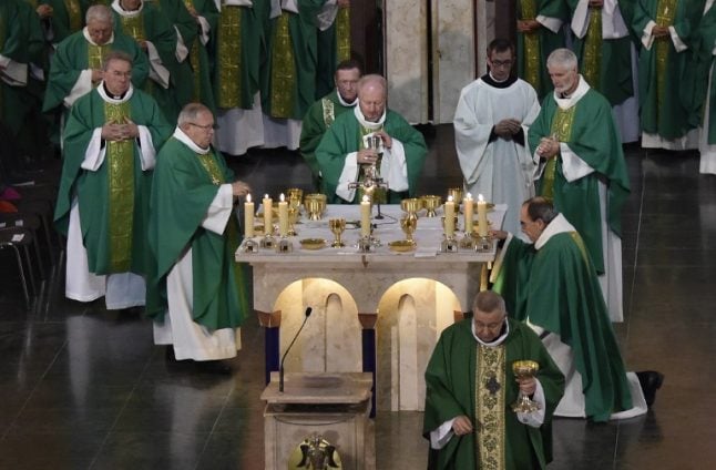 French bishops to set up ‘independent’ review on sex abuse in Catholic church