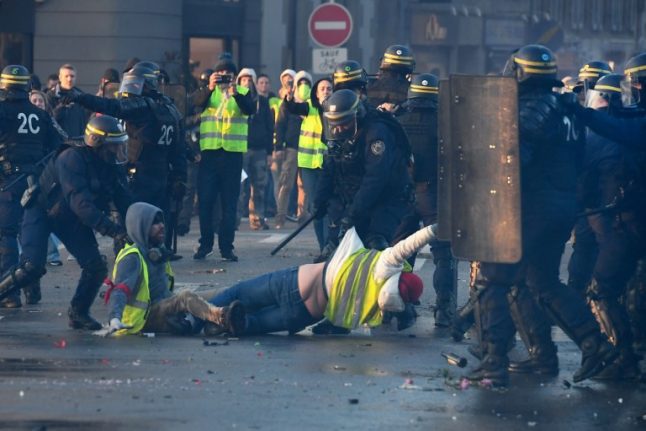 French fuel protests marred by death, injuries as well as homophobic and racist abuse