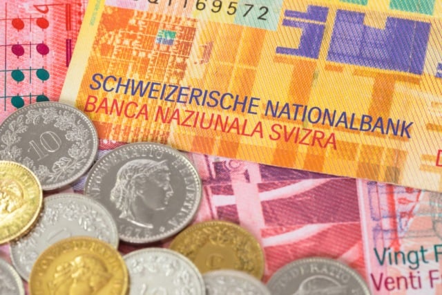 Swiss salaries: Bankers no longer biggest earners