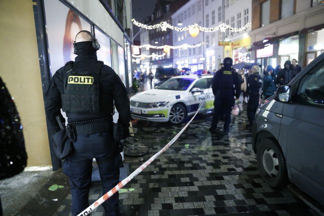 Department store robbery causes major police response in Copenhagen
