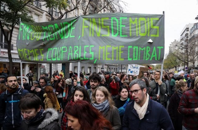 Online petition for climate change lawsuit against French government receives record support
