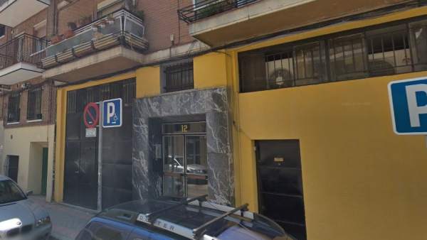Spanish man lives with dead mother's body to collect pension