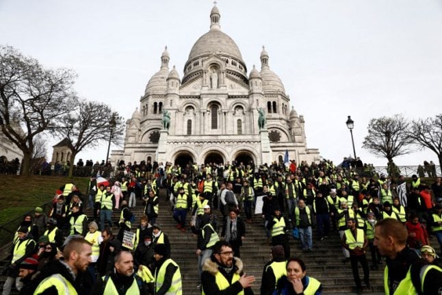 'Yellow vests' Act VI: Protesters surprise French police with Montmartre demonstrations