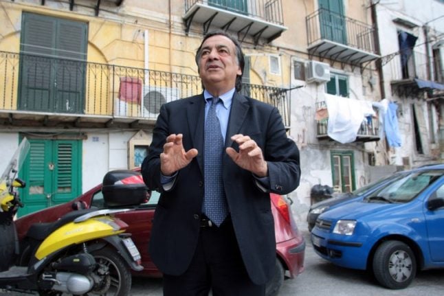 Sicilian mayor defies Salvini on residency terms for migrants