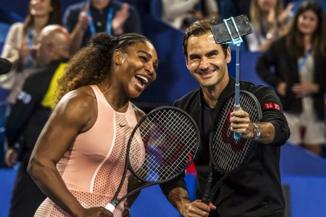 Federer gets bragging rights over Williams in hugely anticipated match