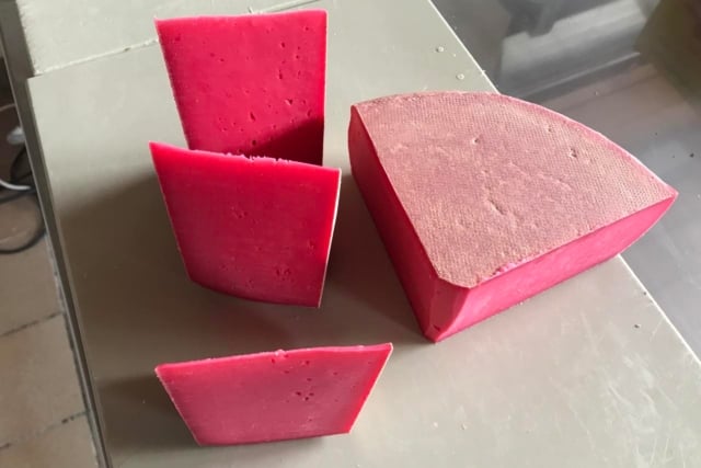 Swiss producer makes pink cheese for Chinese market
