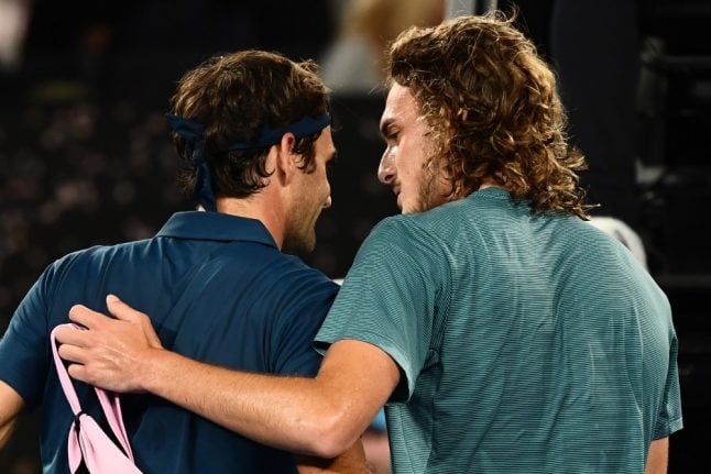 Federer bats away 'changing of guard' talk after Australian Open defeat