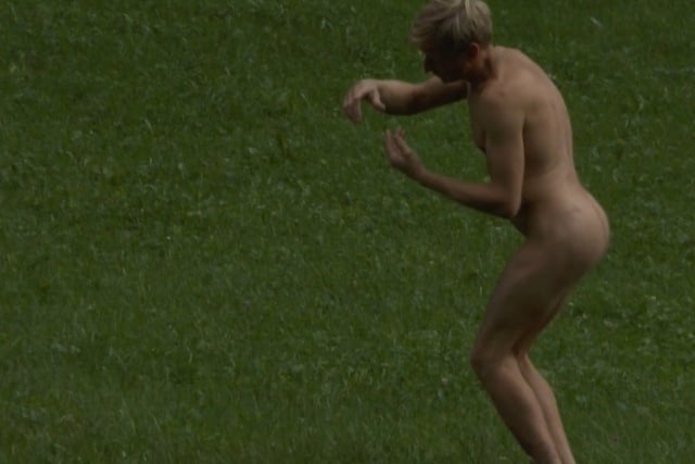 Swiss artists fight fine for naked performance in ‘Noseland’