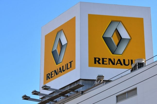 Renault posts record sales as Ghosn successor sought