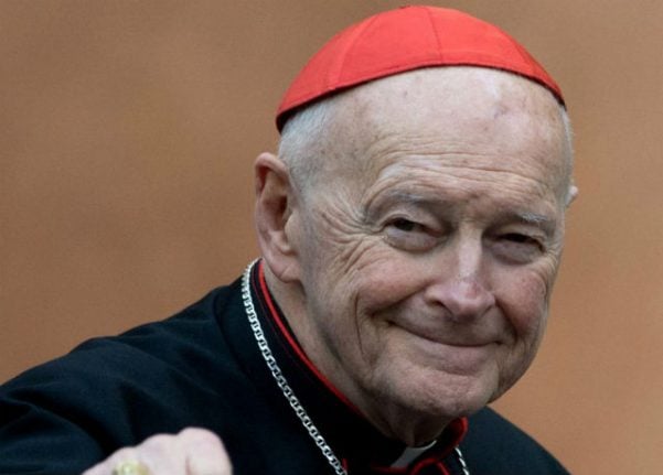Pope defrocks US priest over child abuse scandal
