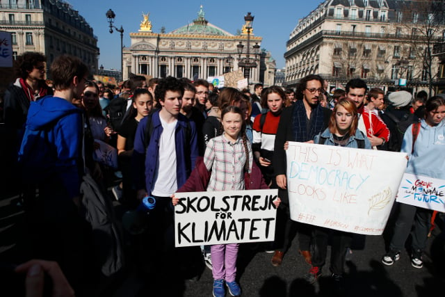 Swedish teen climate activist Greta brings school strike protest to Paris