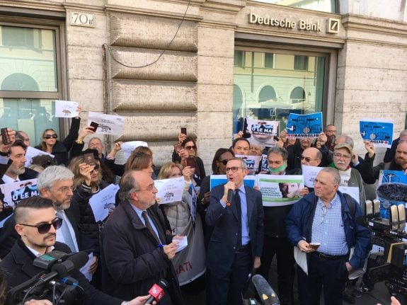 Government to blame for decline in Italian press freedom: EU report