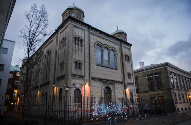Sweden to deport Palestinian over Gothenburg synagogue attack