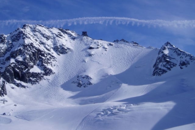 American skier dies in accident in Swiss canton of Valais