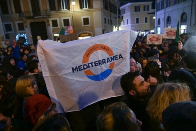 Italy releases seized migrant rescue ship
