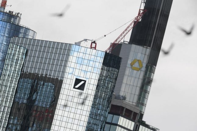 ‘10,000 jobs in grave danger’: Unions warn of Deutsche-Commerzbank merger