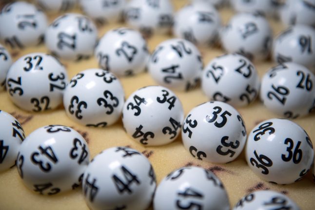 Nearly 300 extra winners and €450,000 bill after German lottery employee error